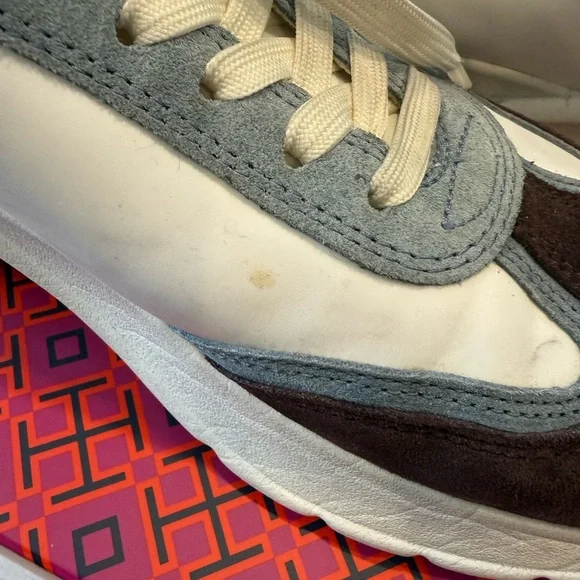 Tory Burch Tory Trainer White/Plum - Picture 4 of 13